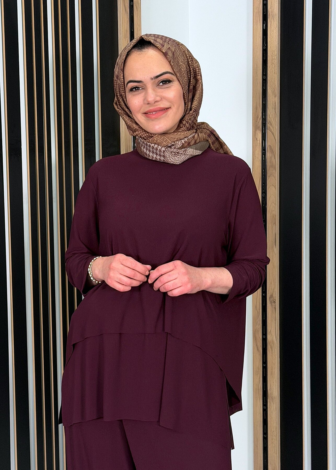 Noİ Krep Önden Yırtmaçlı Bluz BORDO - 2