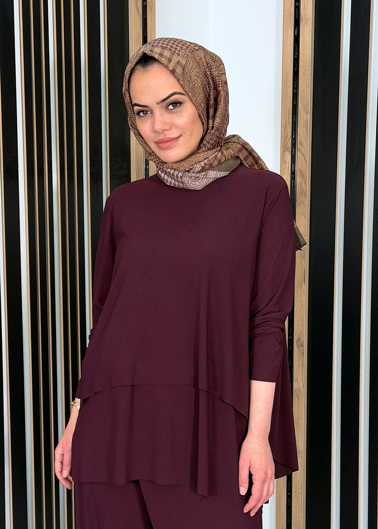 Noİ Krep Önden Yırtmaçlı Bluz BORDO - 3