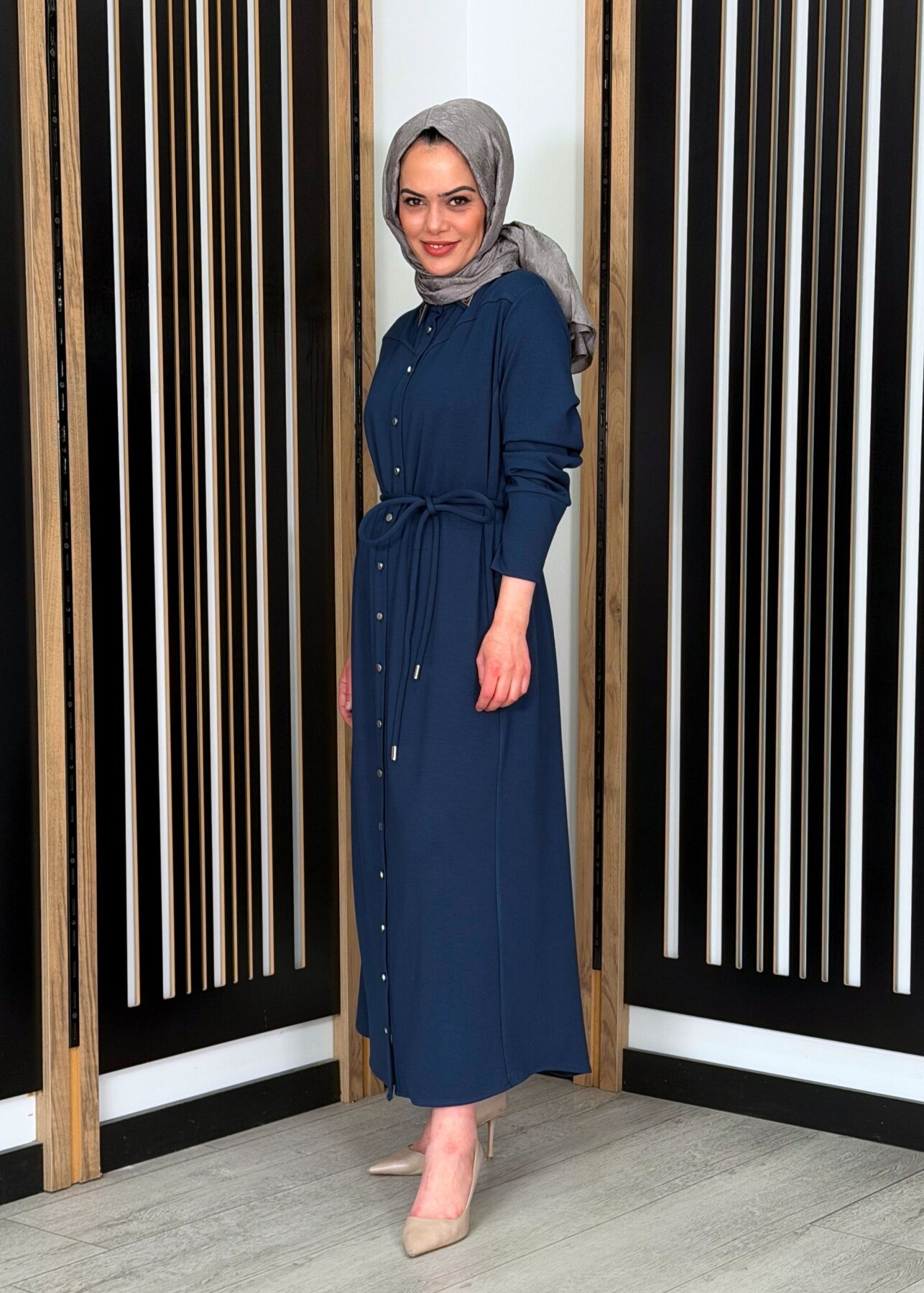 Noİ Modal Yaka Aksesuarlı Kemerli Gömlek Elbise PETROL - 2