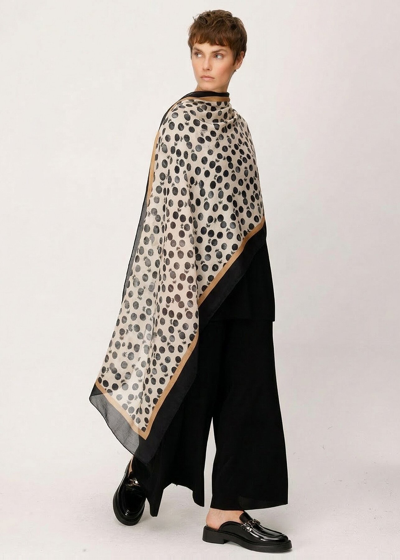 Noİ Viscon Puanlı Palmiye Desenli Şal SİYAH - 1
