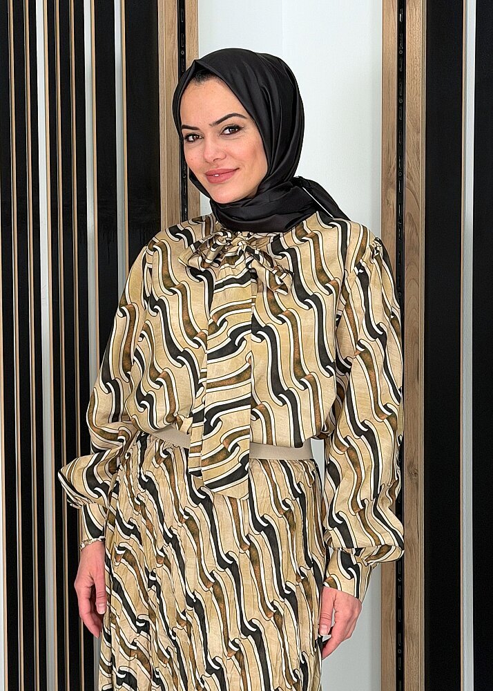 Noi Viscon Suluboya Grogen Baskılı Yakadan Fularlı Bluz BEJ