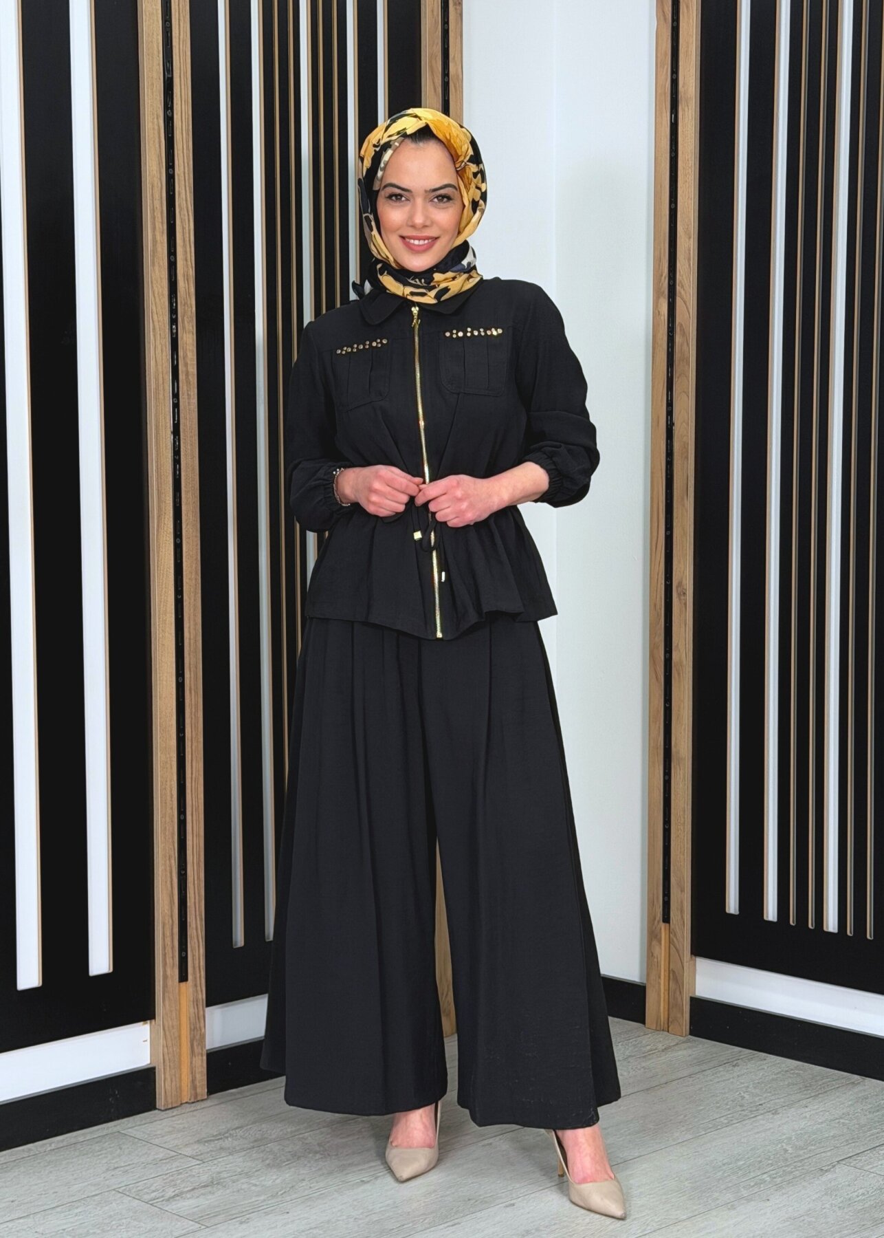 Nuss Belden Büzgülü Zımba Detaylı Pantolonlu Takım SİYAH - 2