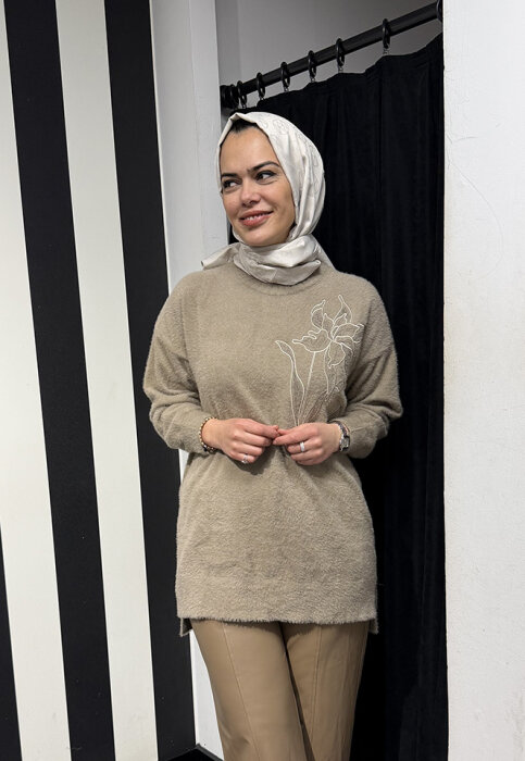 Nuss Önü Çiçek İşlemeli Kazak BEJ - 2