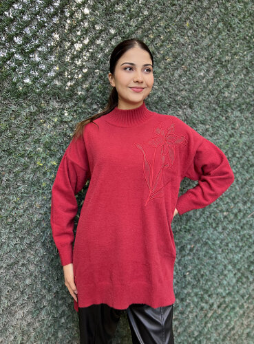 Nuss Önü Çiçek İşlemeli Kazak KIRMIZI