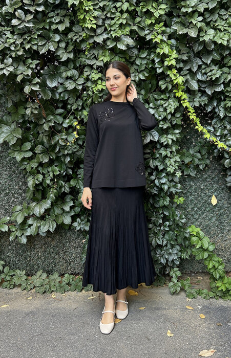 Nuss Önü İşlemeli Etekli Takım SİYAH - 1