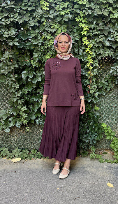 Nuss Önü İşlemeli Etekli Takım vişne - 2