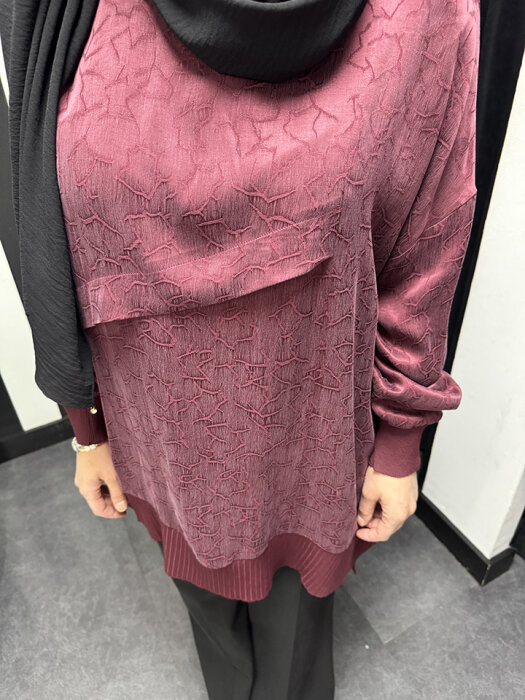 Nuss Önu Kısa Arkası Uzun Motifli Tunik BORDO - 4