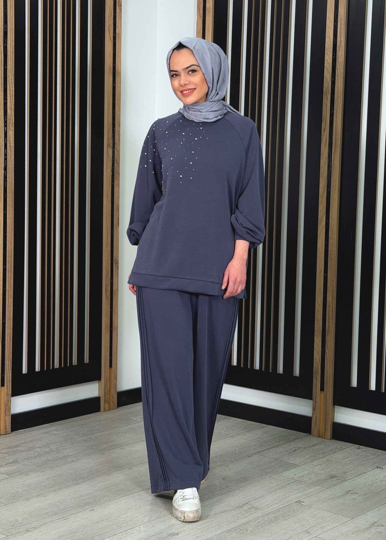 Nuss Önü Taşlı Pantolonlu Takım LACİVERT - 3