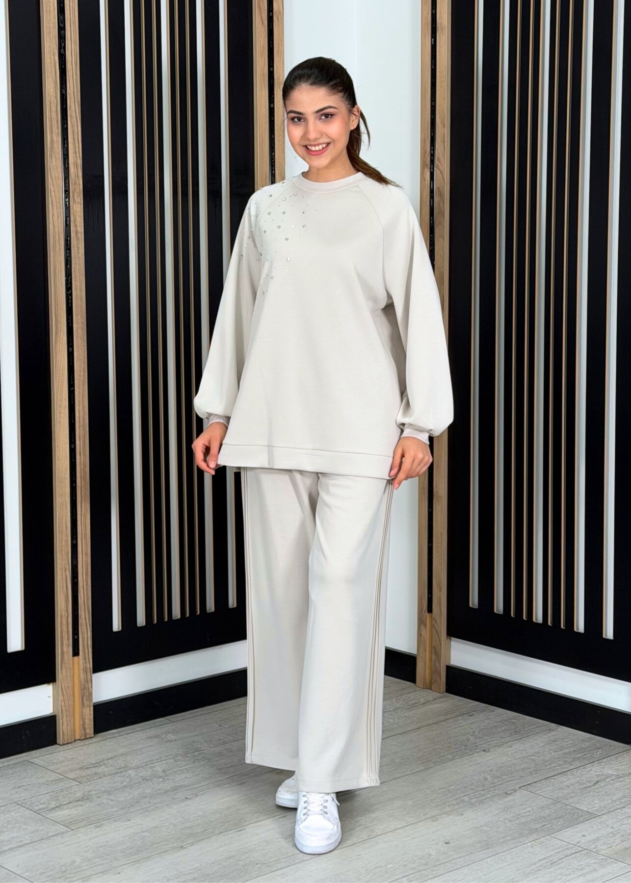 Nuss Önü Taşlı Pantolonlu Takım TAŞ - 3