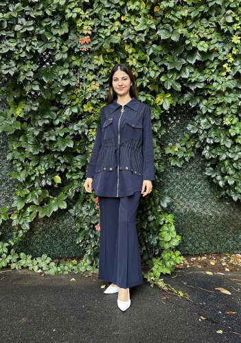 Orhan Önü Çizgili Zımba Detaylı Takım LACİVERT