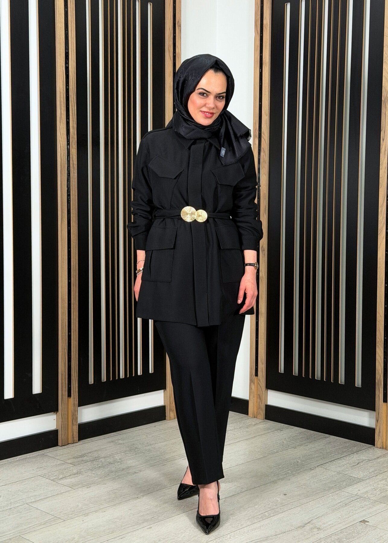 Qupra Önü Cep Detaylı Kemerli Takım SİYAH - 1