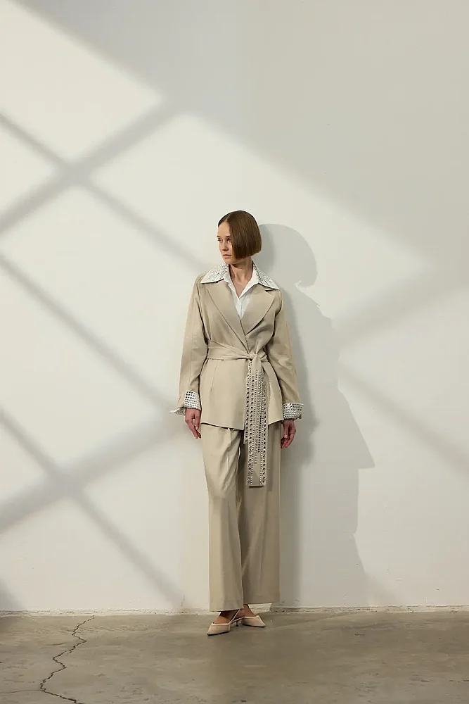 Qupra Taş Kuşak Detaylı Keten Takım BEJ