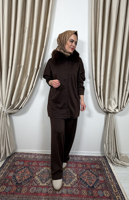 Qupra Yakası Kürklü Simli Takım KAHVE - 2