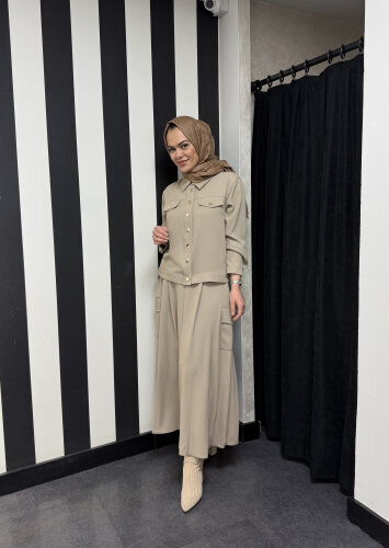 SBL Design Önü Çıtçıtlı Etekli Takım BEJ