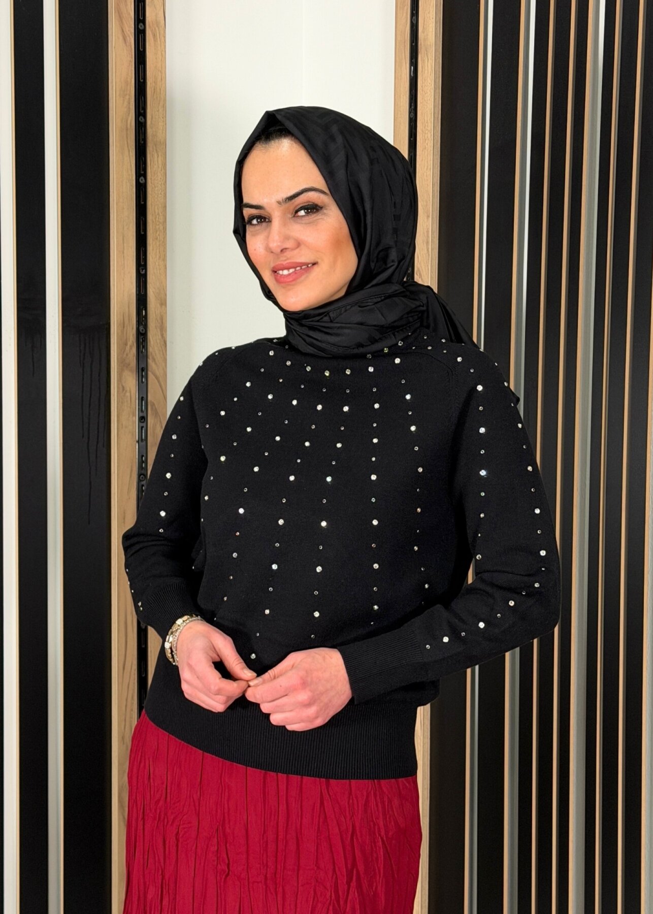 Sempre Önü Taşlı Balıkçıl Yaka Triko SİYAH - 2