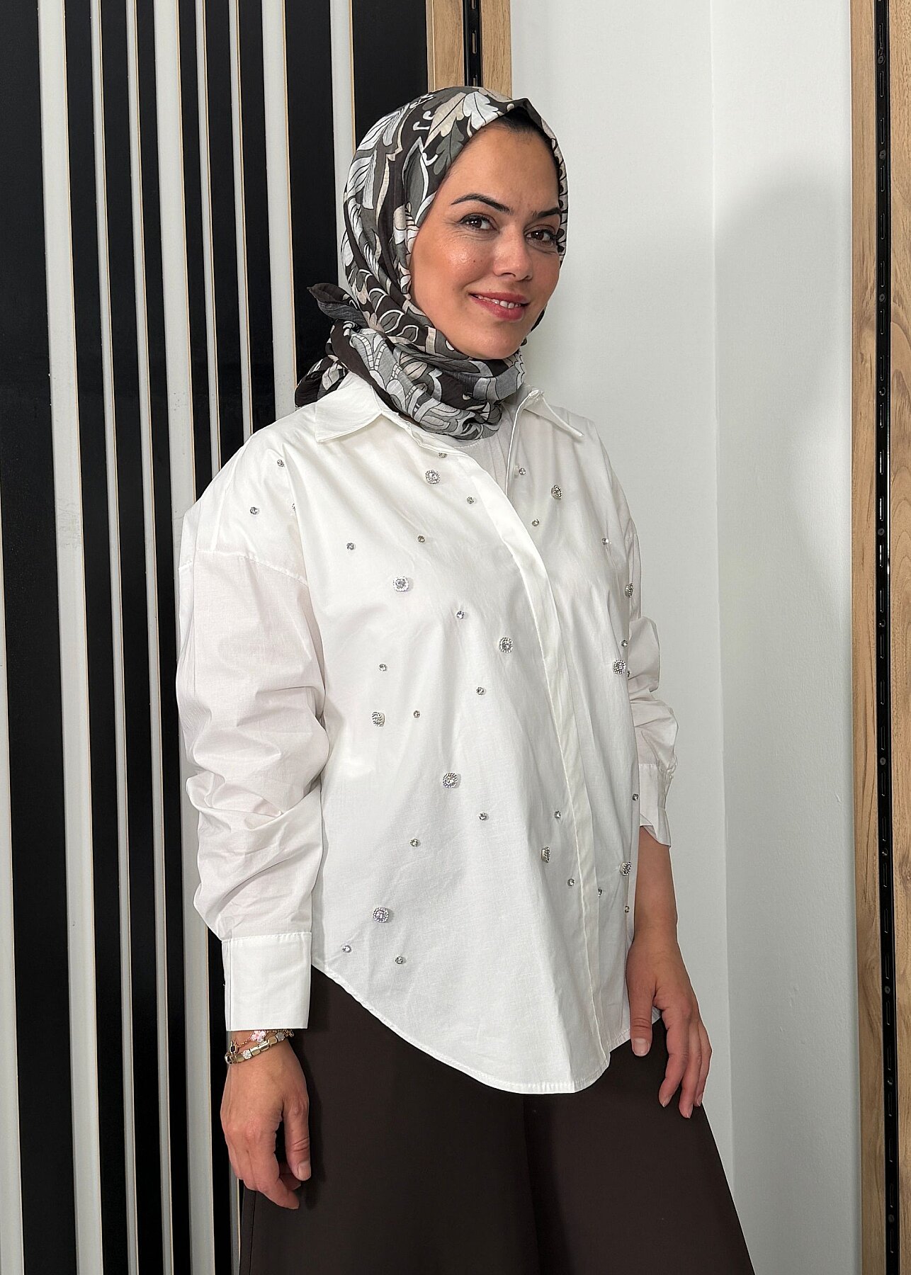 Sempre Taş Detaylı Gömlek IVORY - 4