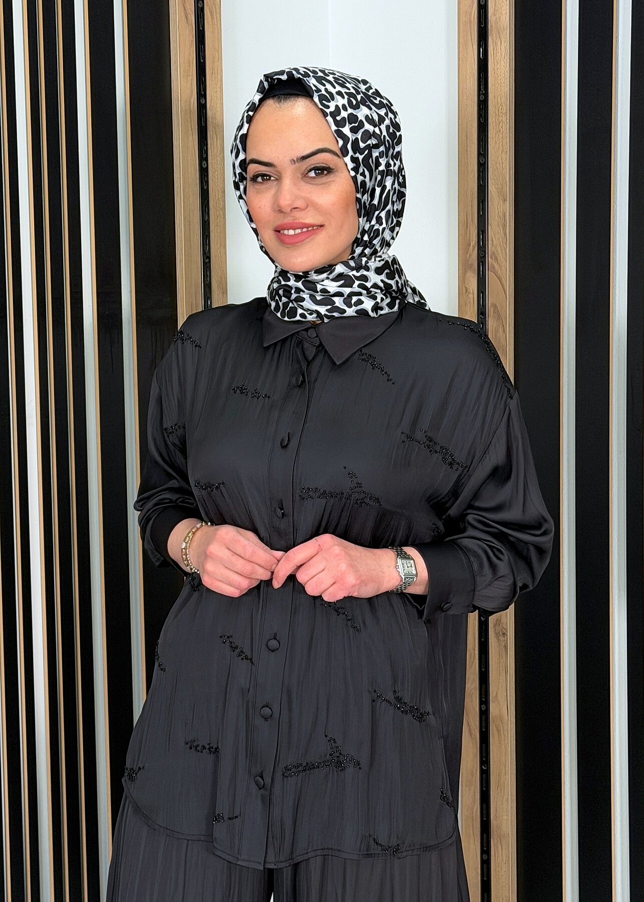 Si Design Boncuk İşlemeli Uzun Kollu Gömlek BLACK - 2