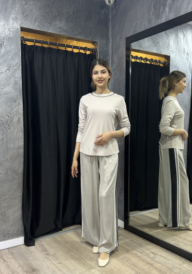 Si Design Boynu Taş Detaylı Bluz BEJ - 4