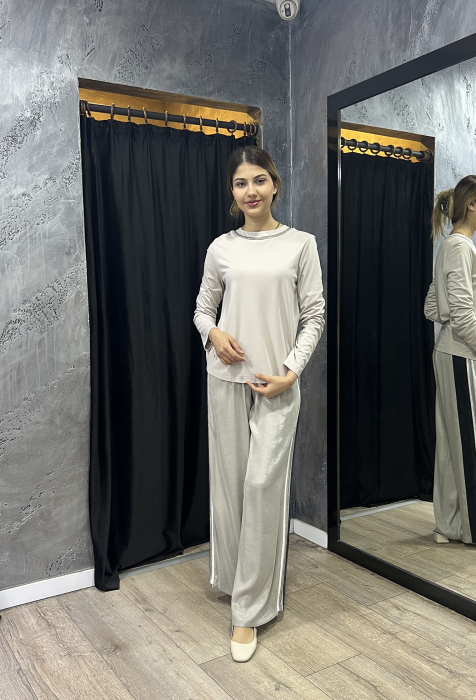 Si Design Boynu Taş Detaylı Bluz BEJ - 6