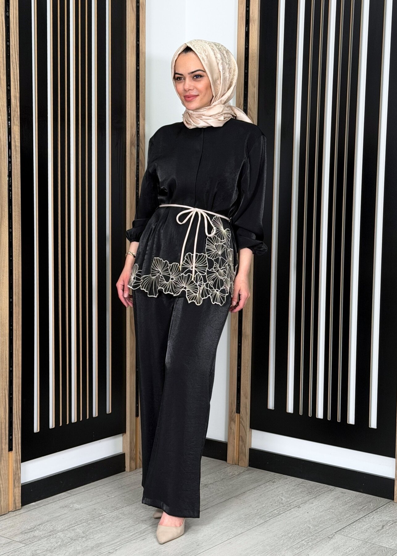 Si Design Gold Düğme Detaylı Palazzo Pantolon BLACK - 3