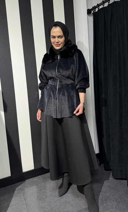 StudioNish Bella Yakası Kürklü Fox Kaban SİYAH - 1