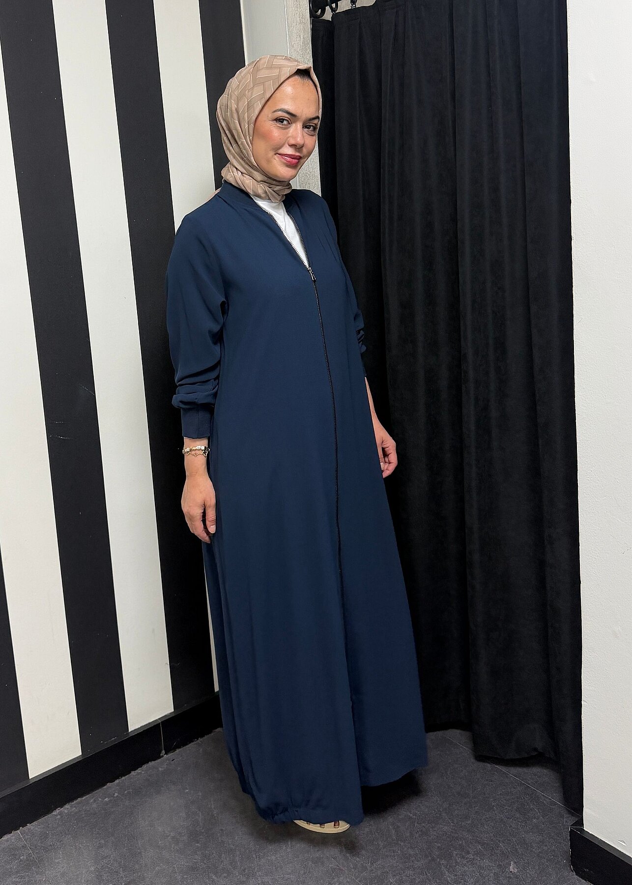 StudioNish Ribanalı Ferace LACİVERT - 5