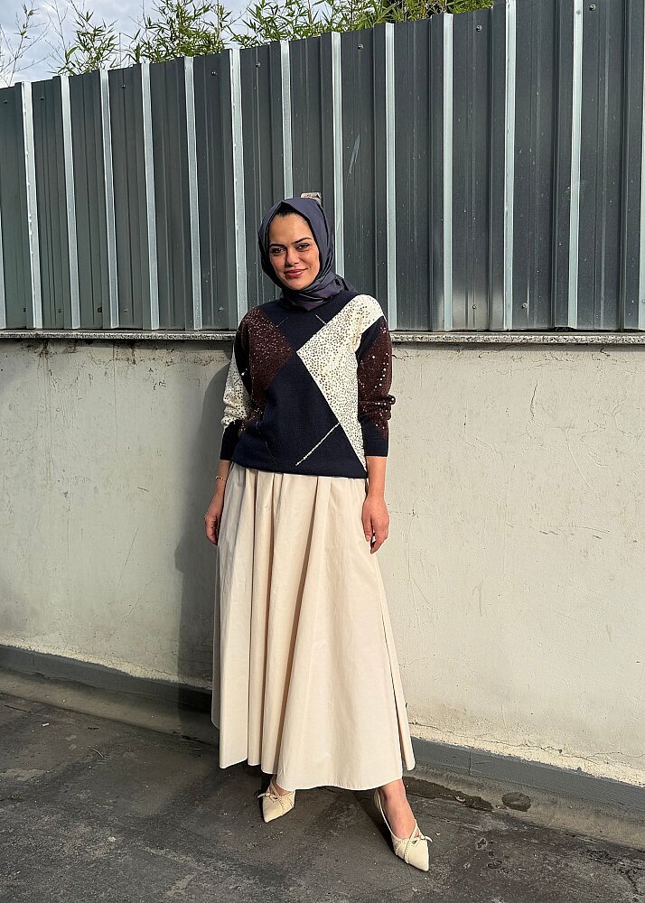 UniQue Baklava Desenli Pul İşlemeli Triko Tunik LACİVERT - 2