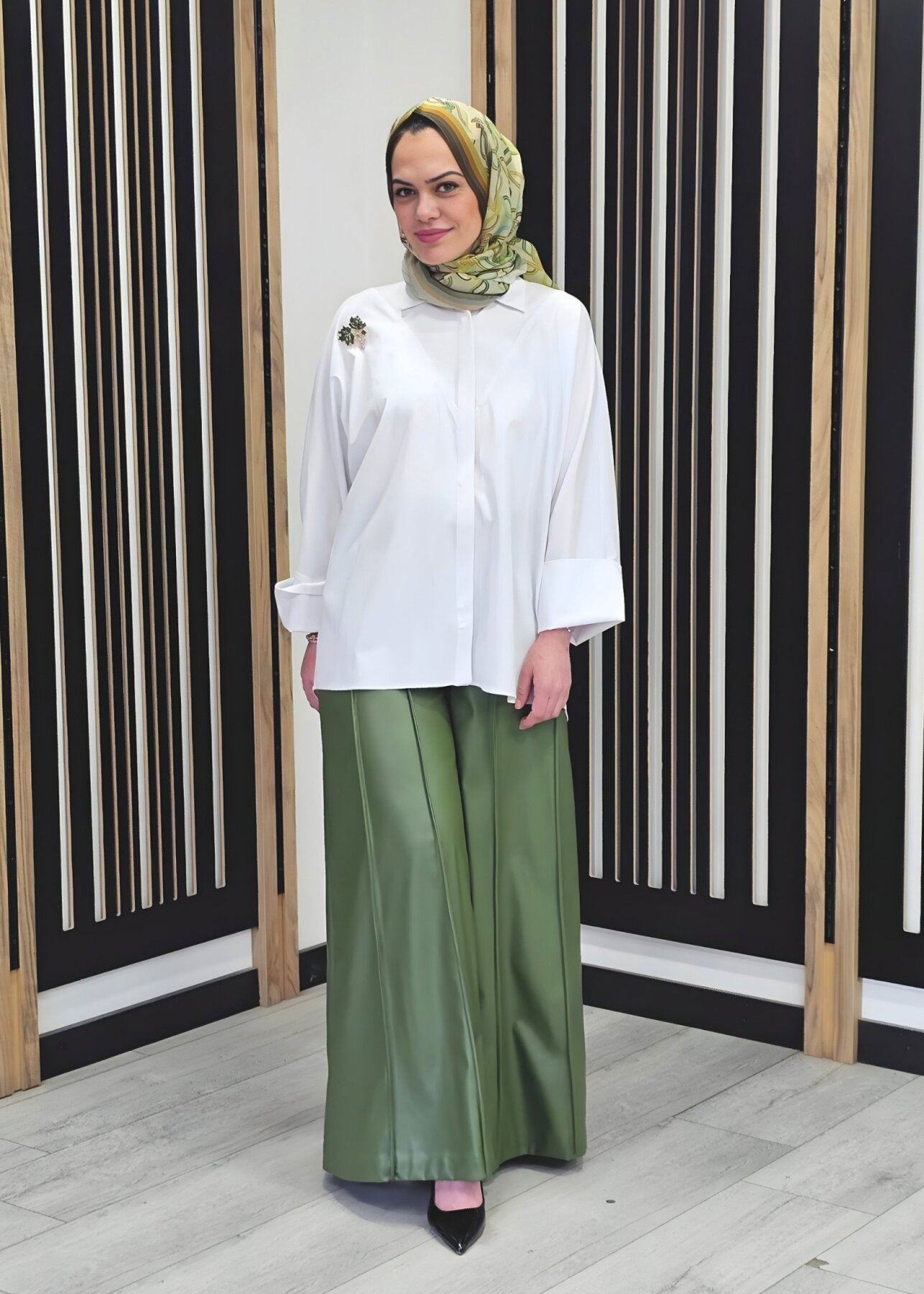 Vuu Bol Manşetli Gömlek BEYAZ - 4