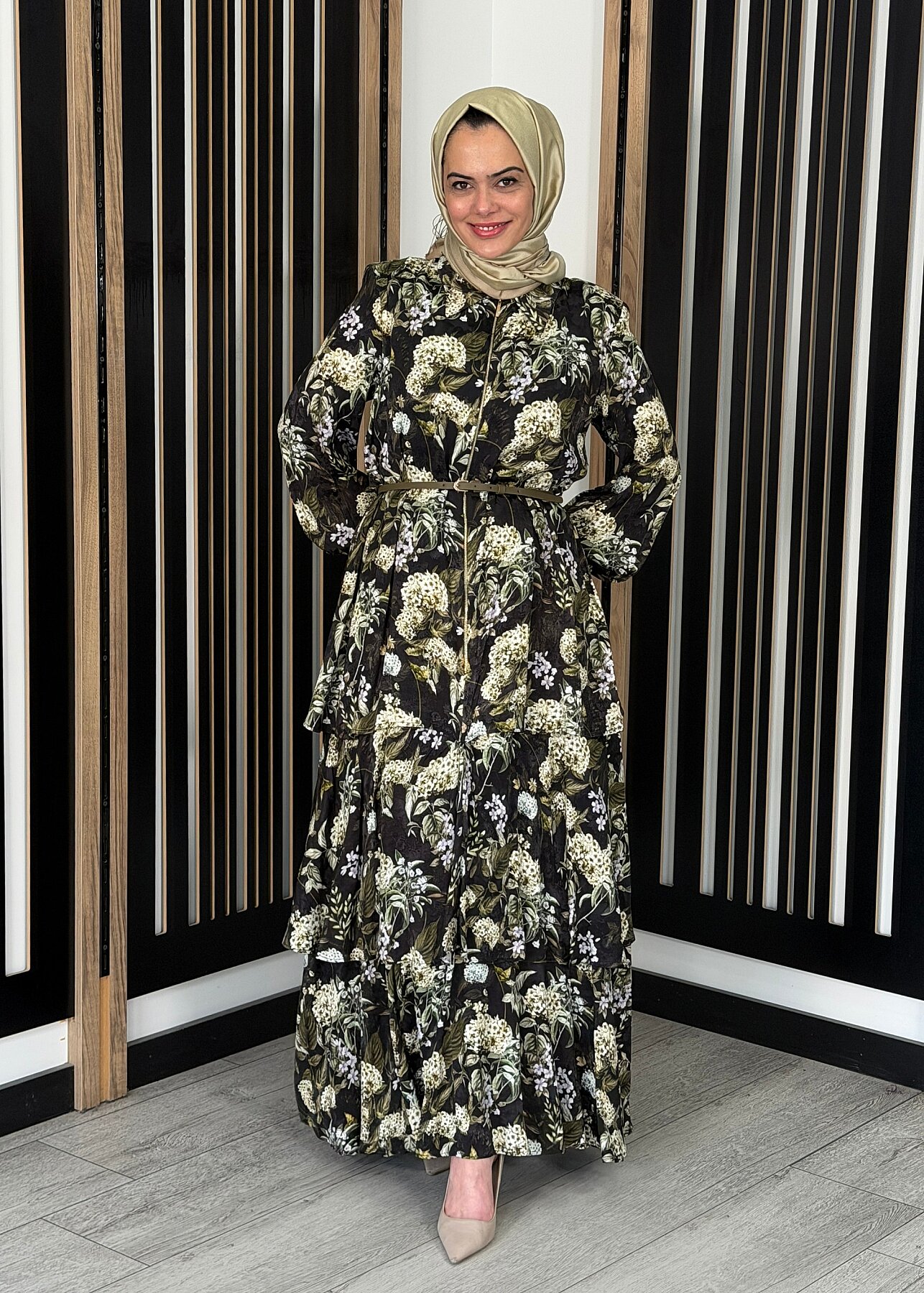 Vuu Bol Volanlı Desenli Fermuarlı Elbise Desenli - 3