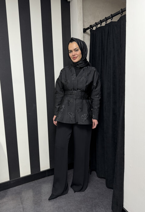 Vuu Çiçek Jakar Kuşaklı Ceket SİYAH - 1