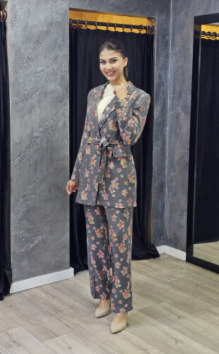 Vuu Önü Asimetrik Çiçek Jakarlı Pantolon GRİ