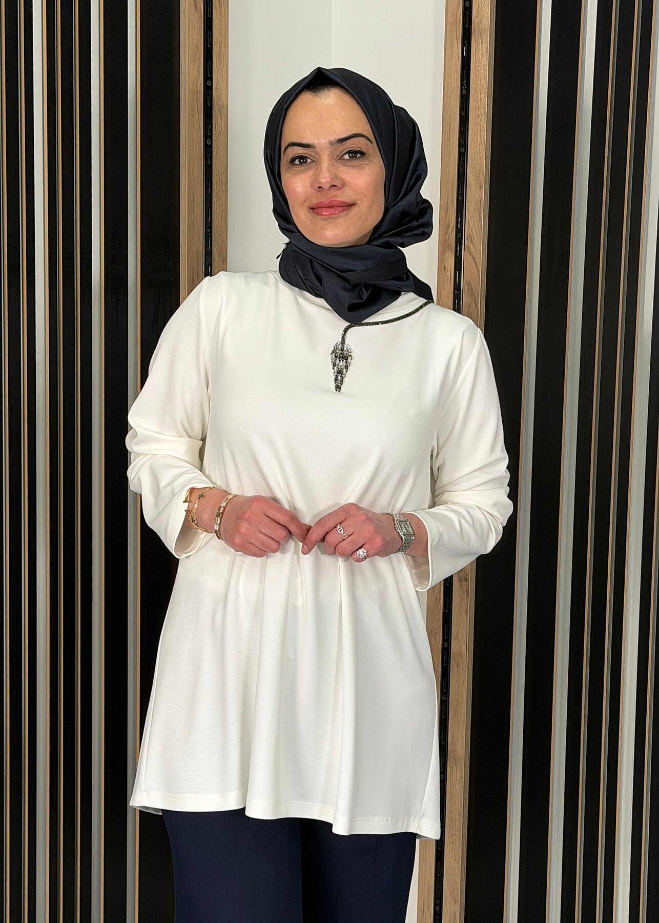 Vuu Uzun Kollu Taşlı Bluz BEYAZ - 1