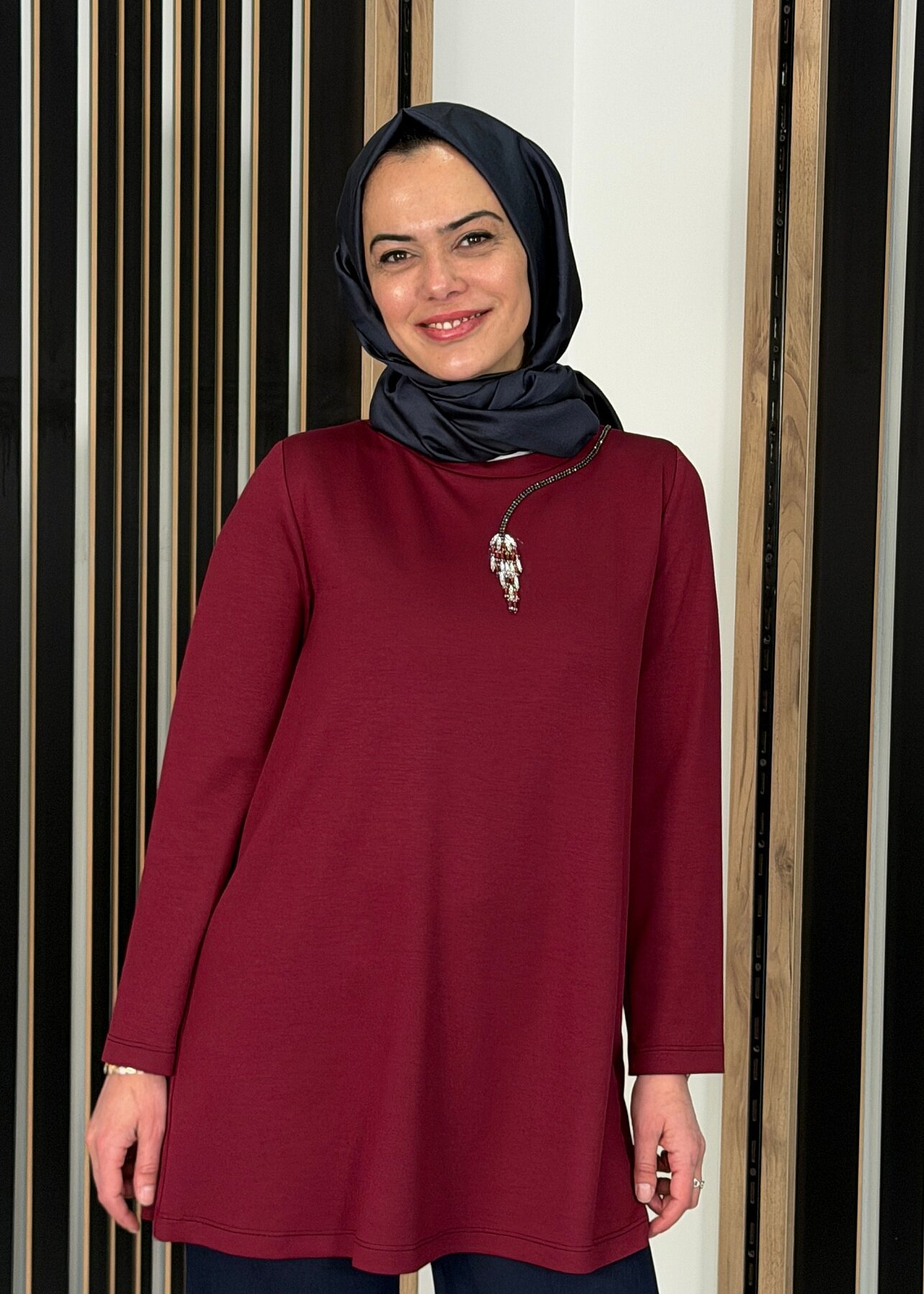 Vuu Uzun Kollu Taşlı Bluz BORDO - 1